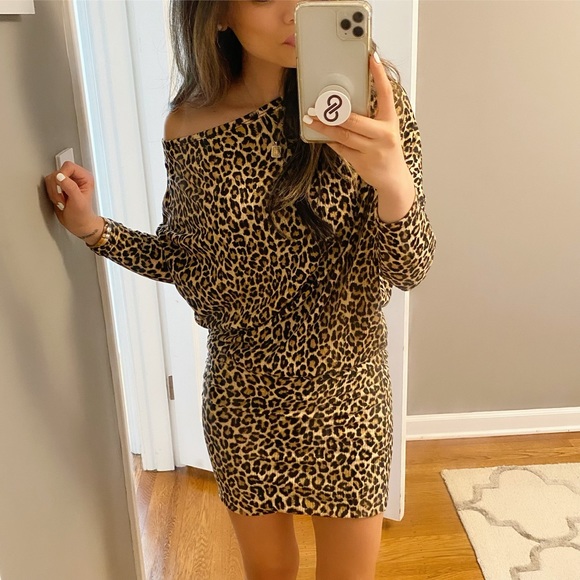 Dresses & Skirts - Leopard Dress